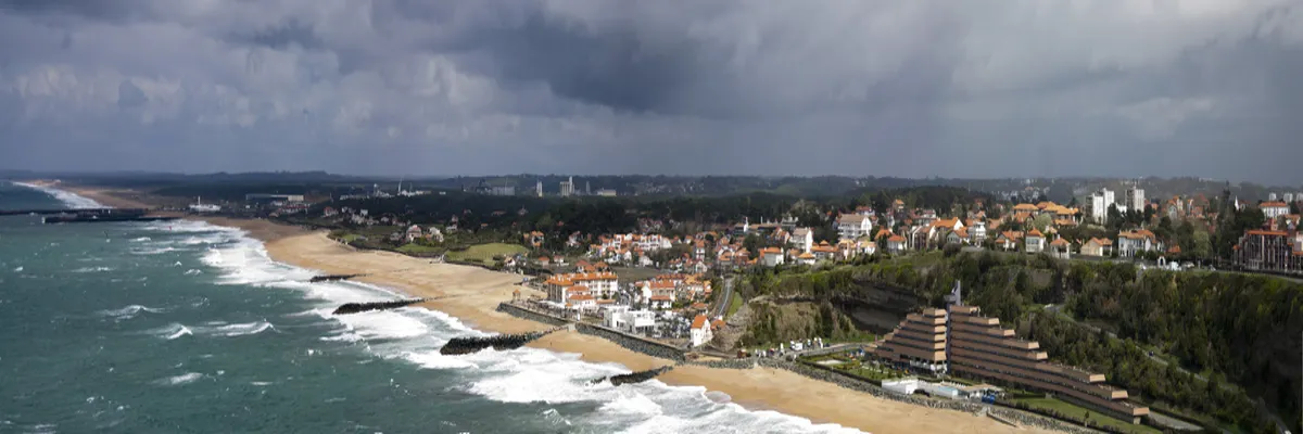 Image Pose abri de piscine Anglet
