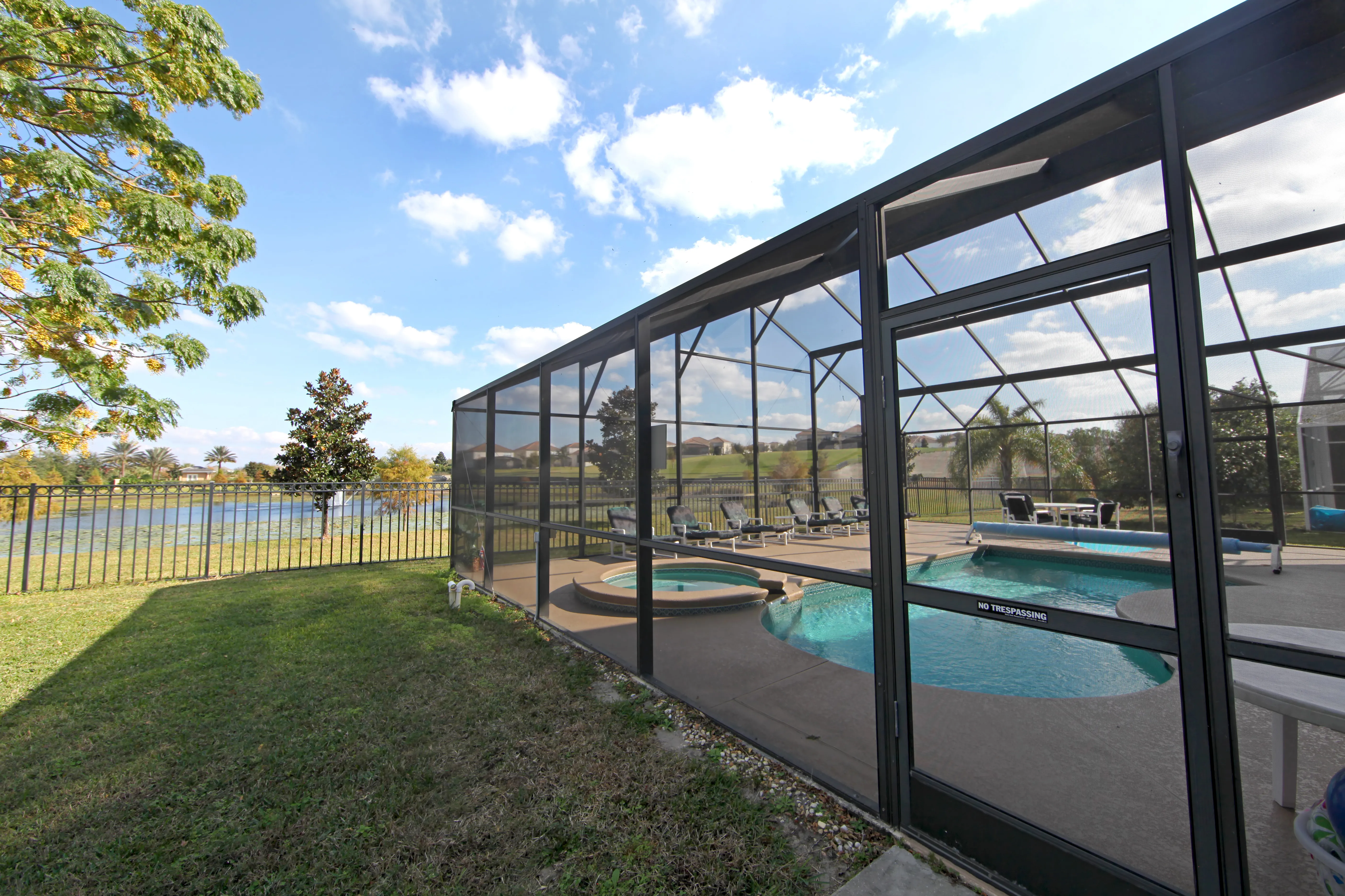 Image pose abri de piscine 4 abri piscine aluminium