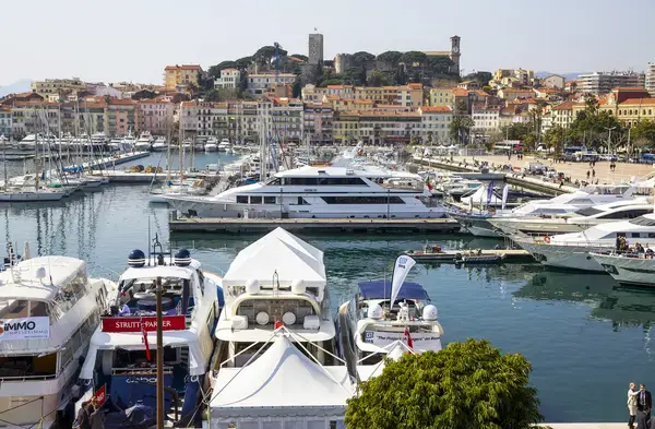 Abri Piscine Aluminium Pose abri de piscine Cannes