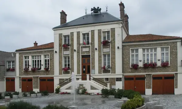 Abri Piscine Aluminium Pose abri de piscine La Ville-du-Bois
