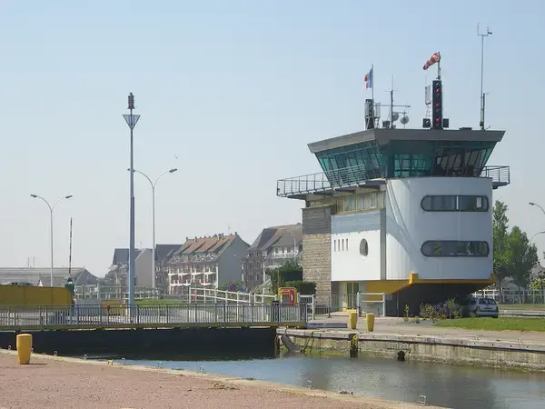Abri Piscine Aluminium Pose abri de piscine Ouistreham